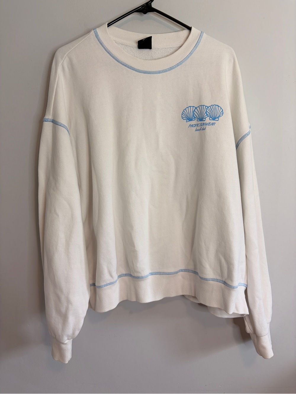 PacSun White Crewneck Sweatshirt Light Blue Shell Graphic Womens Large